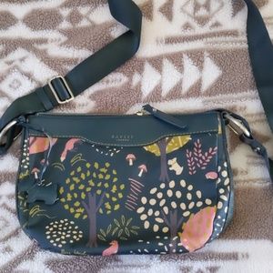 Crossbody purse